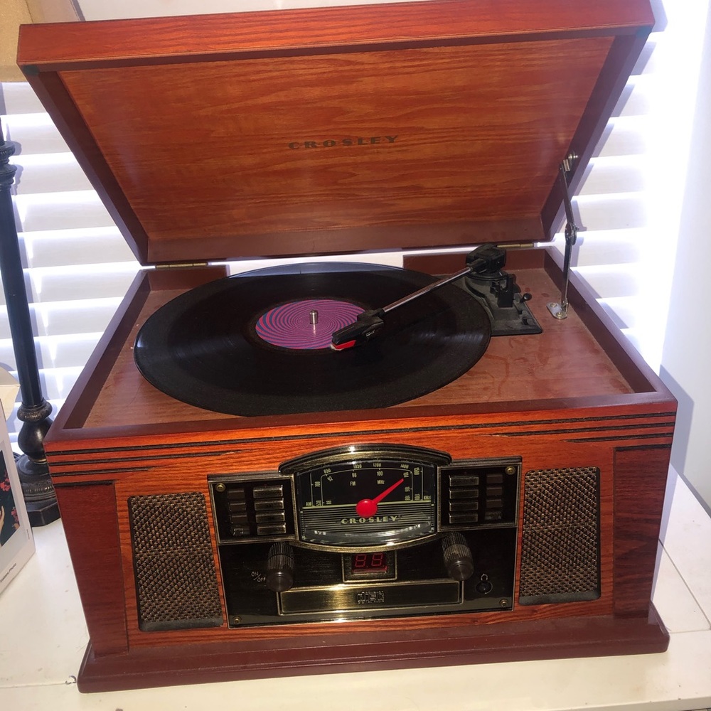 CROSLEY RECORD PLAYER